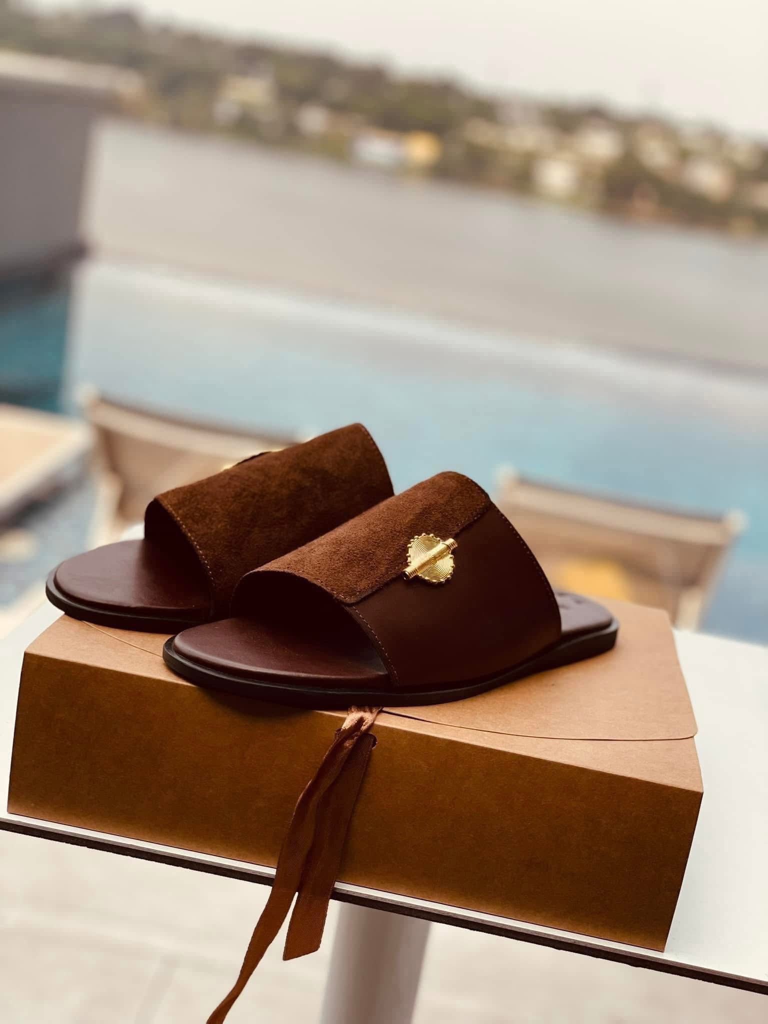 𝐒𝐚𝐧𝐤𝐨𝐟𝐚 Brown